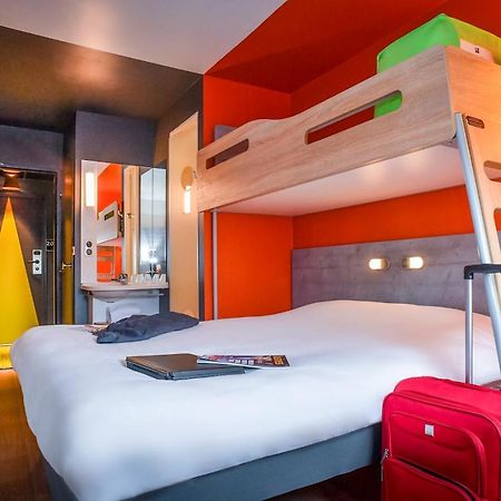 Ibis Budget Кутанс Екстериор снимка