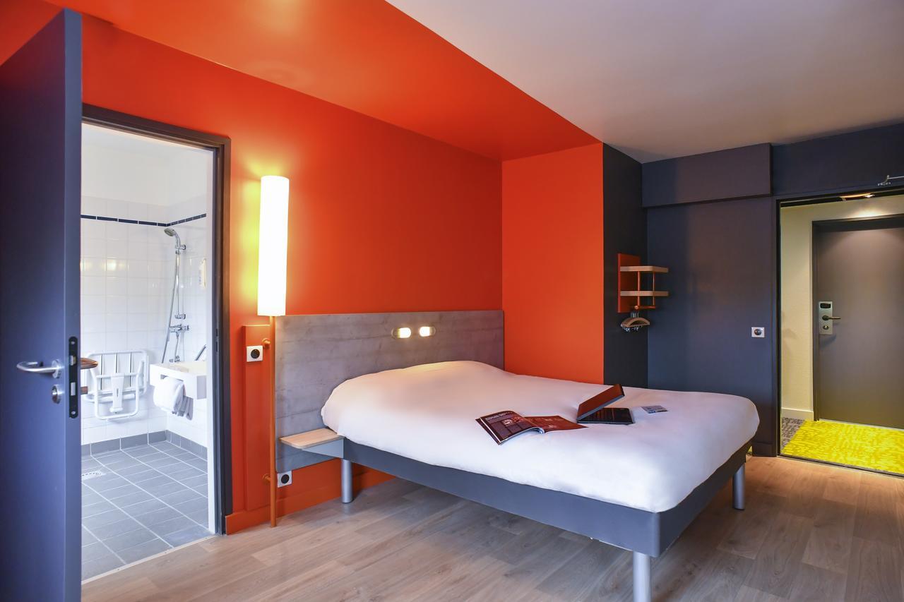 Ibis Budget Кутанс Екстериор снимка