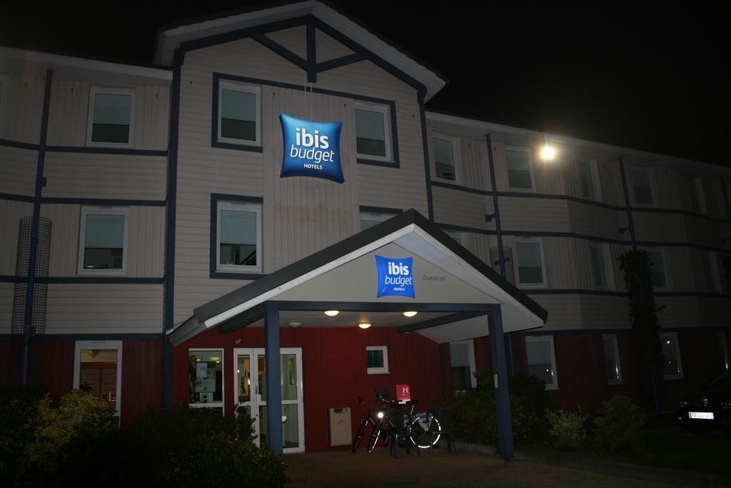 Ibis Budget Кутанс Екстериор снимка